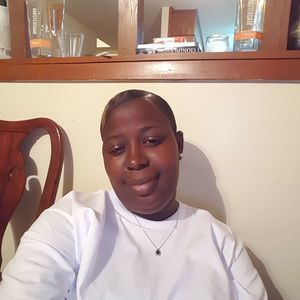 Meet your Posher, Lynette